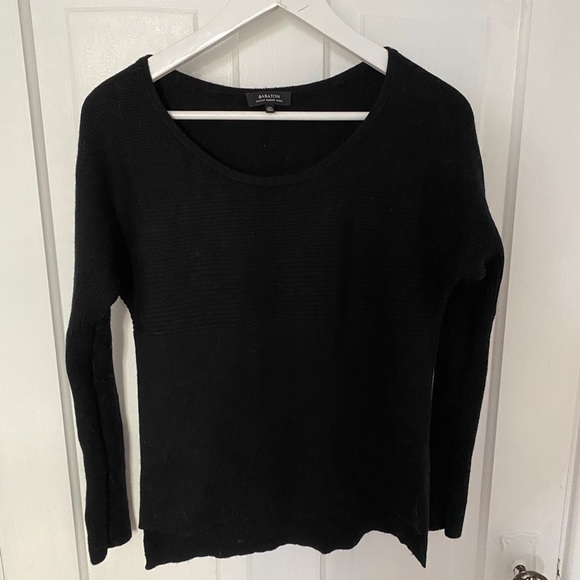 Aritzia Babaton Sweater - Picture 1 of 6